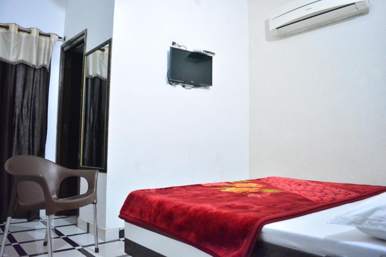 Sharma'S Bnb Amritsar Exterior photo